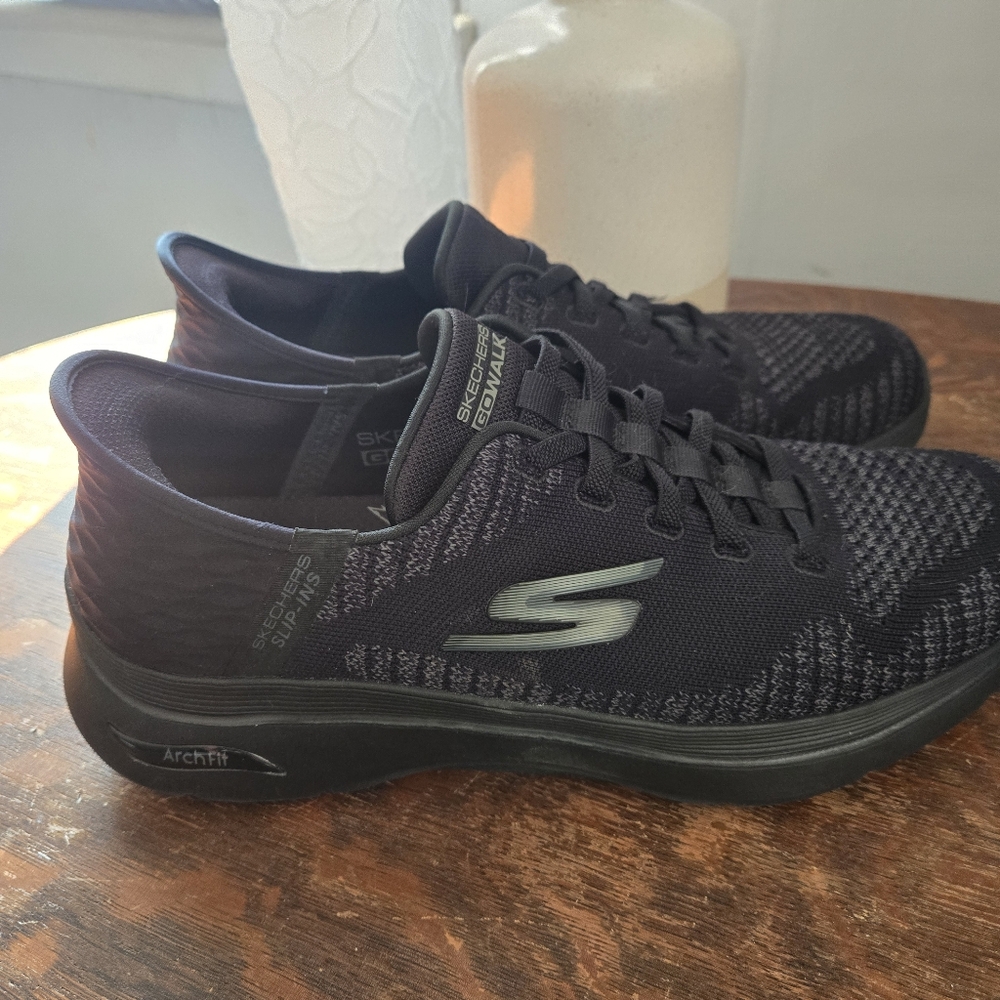 Skechers Arch Fit Slip Ins Mens
